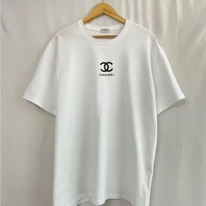 Chanel logo tshirt